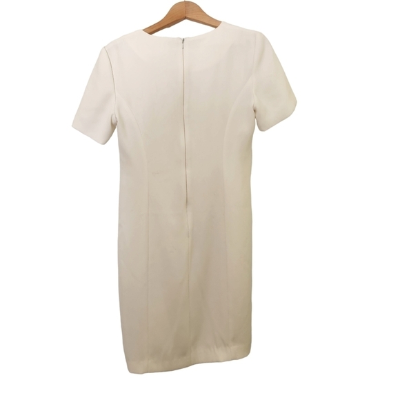 Jessica 100% polyester white short-sleeve sheath dress - Picture 2 of 13